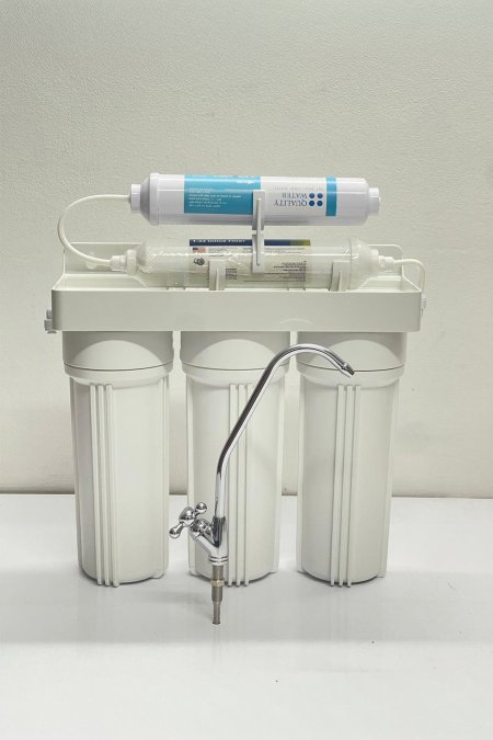 فلتر مياه خماسي المراحل بنظام RO مع حنفية معدنية